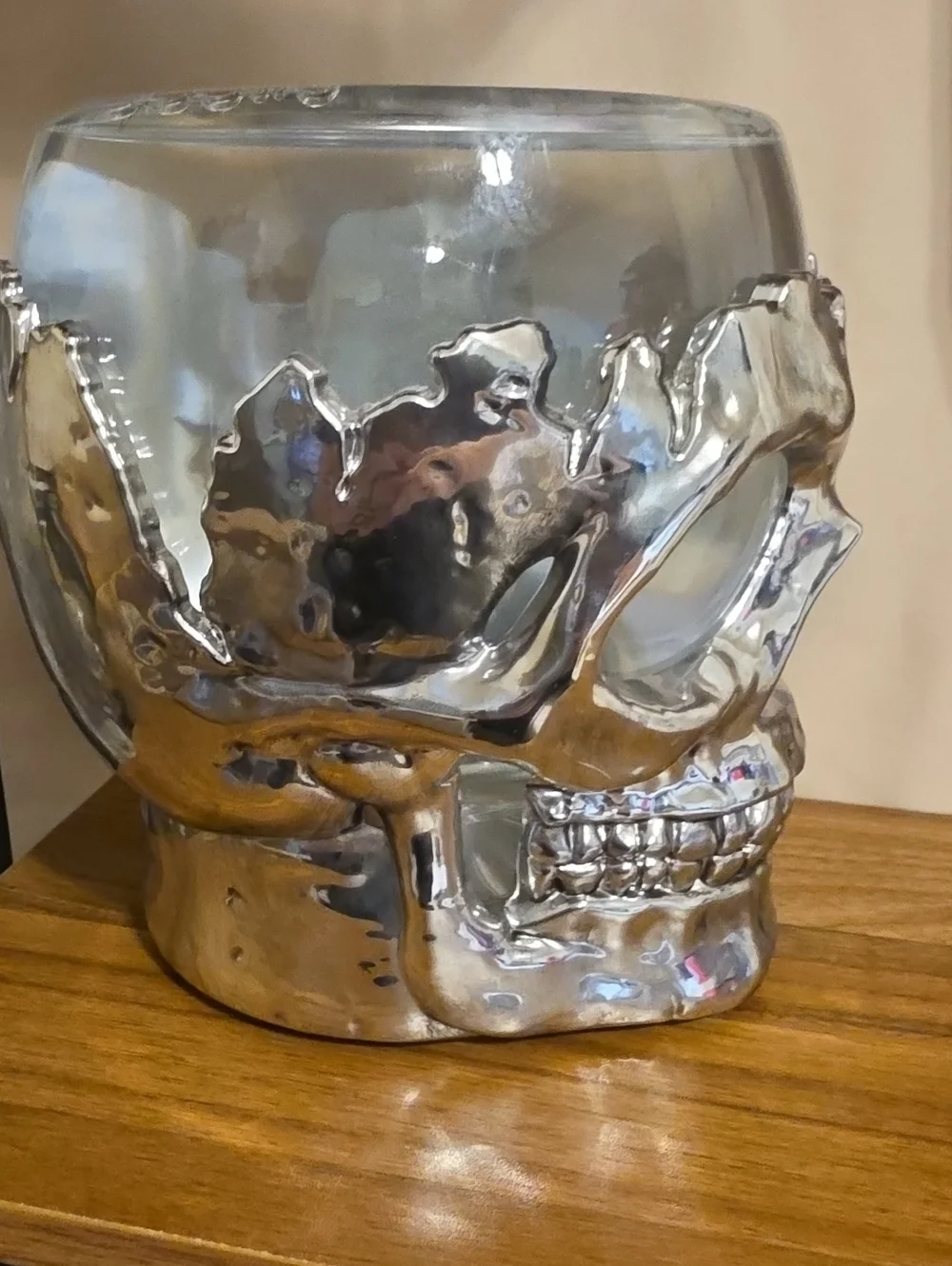 Bath & Body Works Lighted Skull Candle Holder